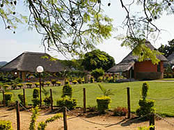 Bhuba Bush Lodge in Makhado  offers 12 double and 18 single en-suite rooms