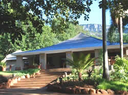 Madi a Thavha Mountain Lodge offers B&B and self catering options in Makhado